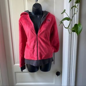 Women’s The North Face Reversible Sweater 🏔